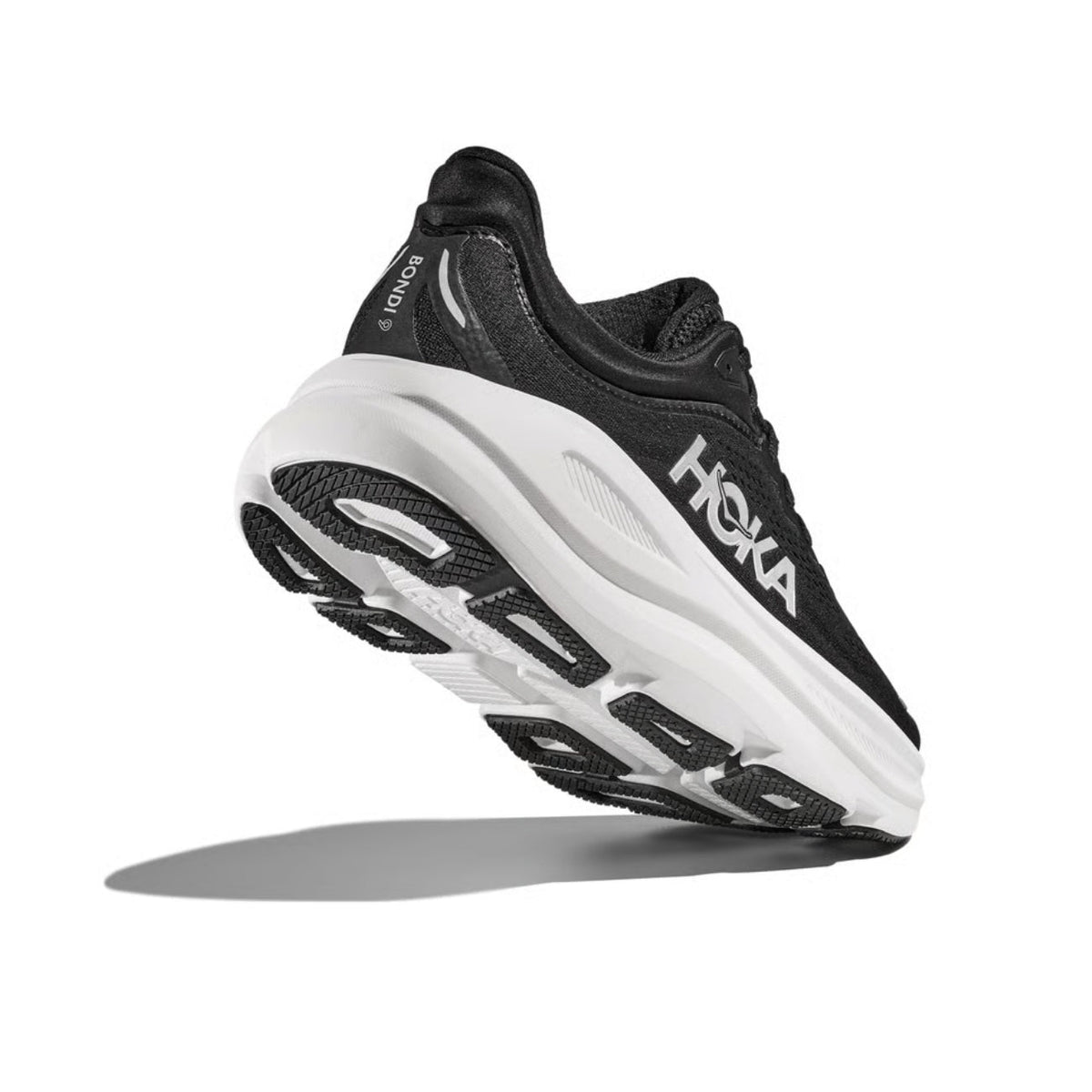 BONDI 9 - BLACK/WHITE